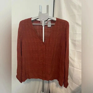 All in Favor long sleeved rust red/orange size Large blouse